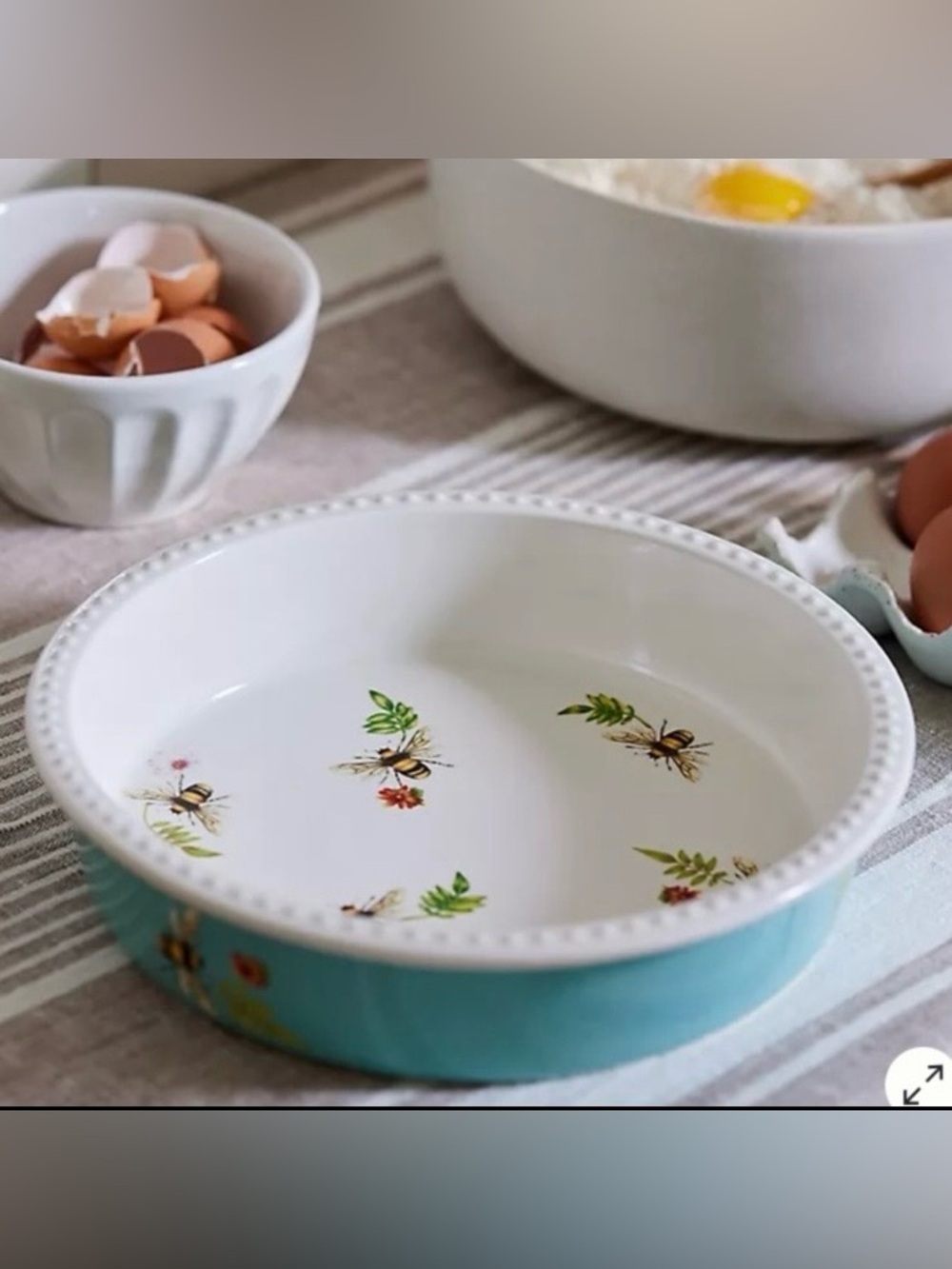 Anthropologie Lou Rota Mother Nature Pie Dish NWT